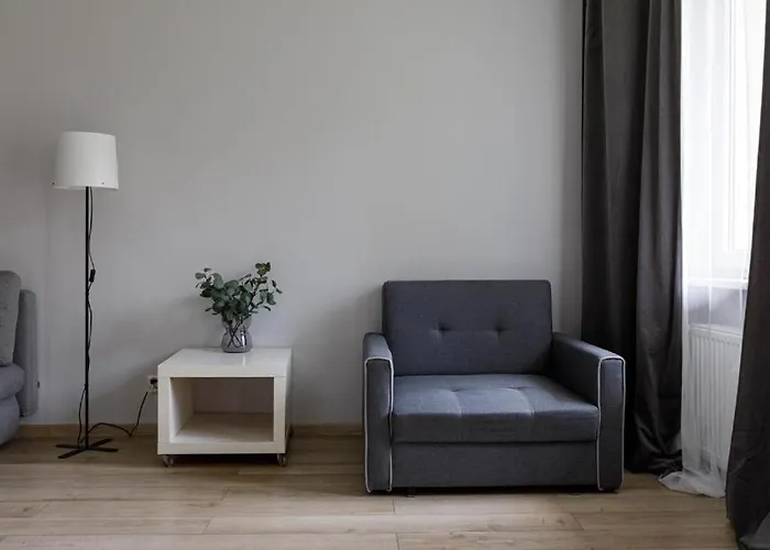 Apartment Close-central - Old Town - Comfortable And Cozy - W3