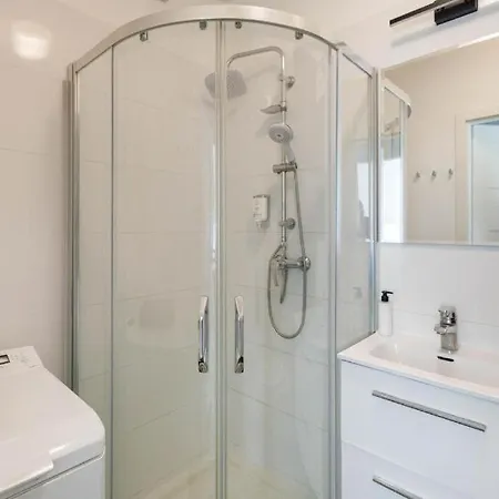 아파트 Close-central - Old Town - Comfortable And Cozy - W3 *